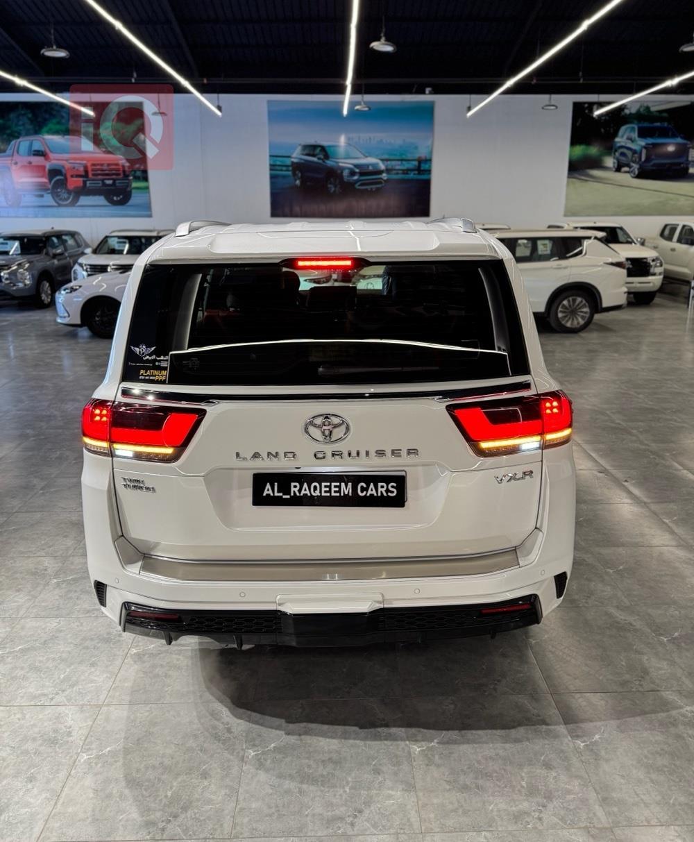 تويوتا لاندكروزر